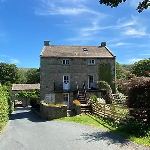 https://wonderfully-scenic-and-comfortable-dales-mill-property.yorkshirehotels.net